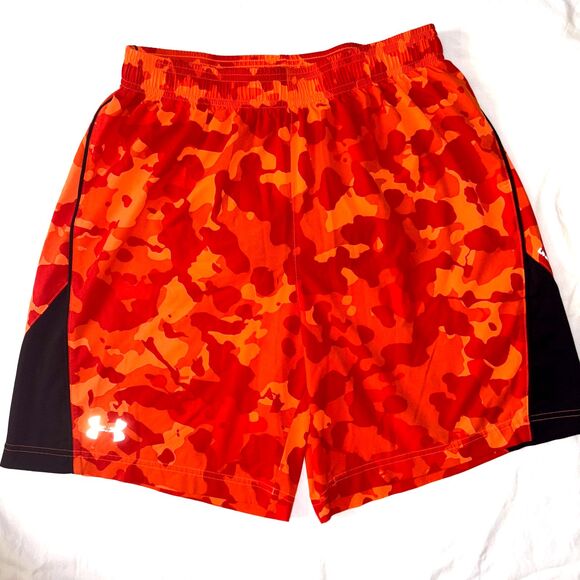 Under Armour Men’s Swim Trunks Shorts Sz M Orange Camo HeatGear Board Swim - Picture 1 of 4